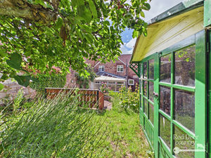 Summer House- click for photo gallery